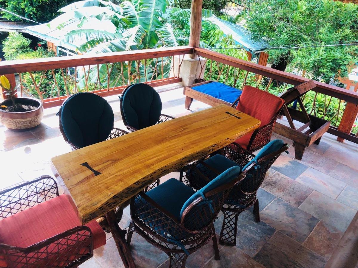 Coral Cove Inn Майя-Бич Экстерьер фото