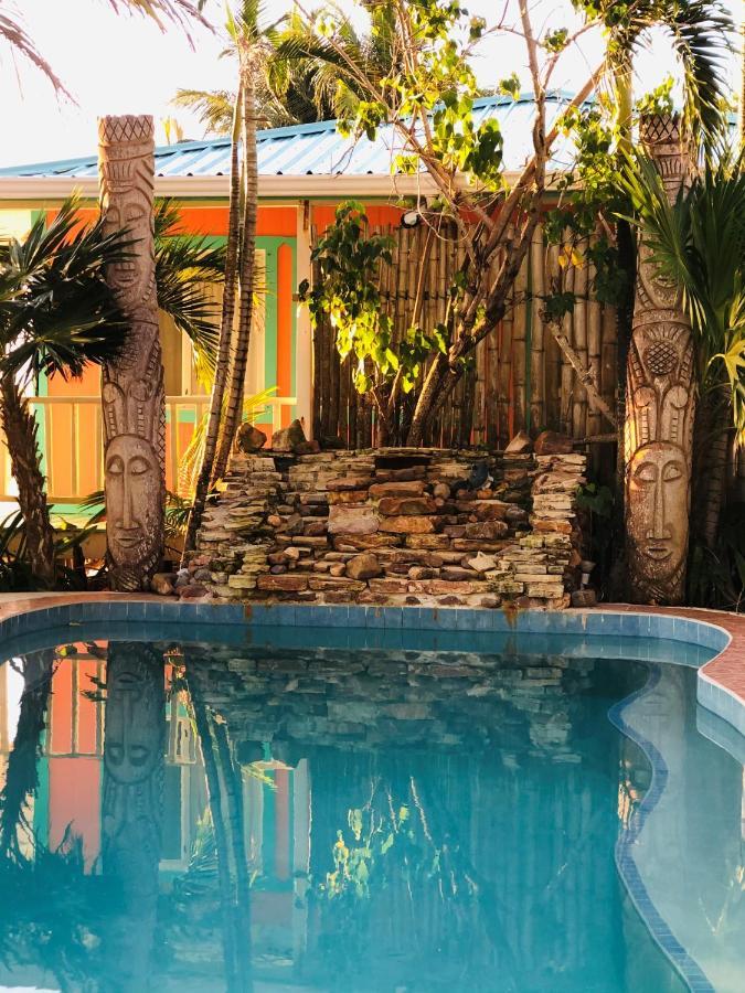 Coral Cove Inn Майя-Бич Экстерьер фото