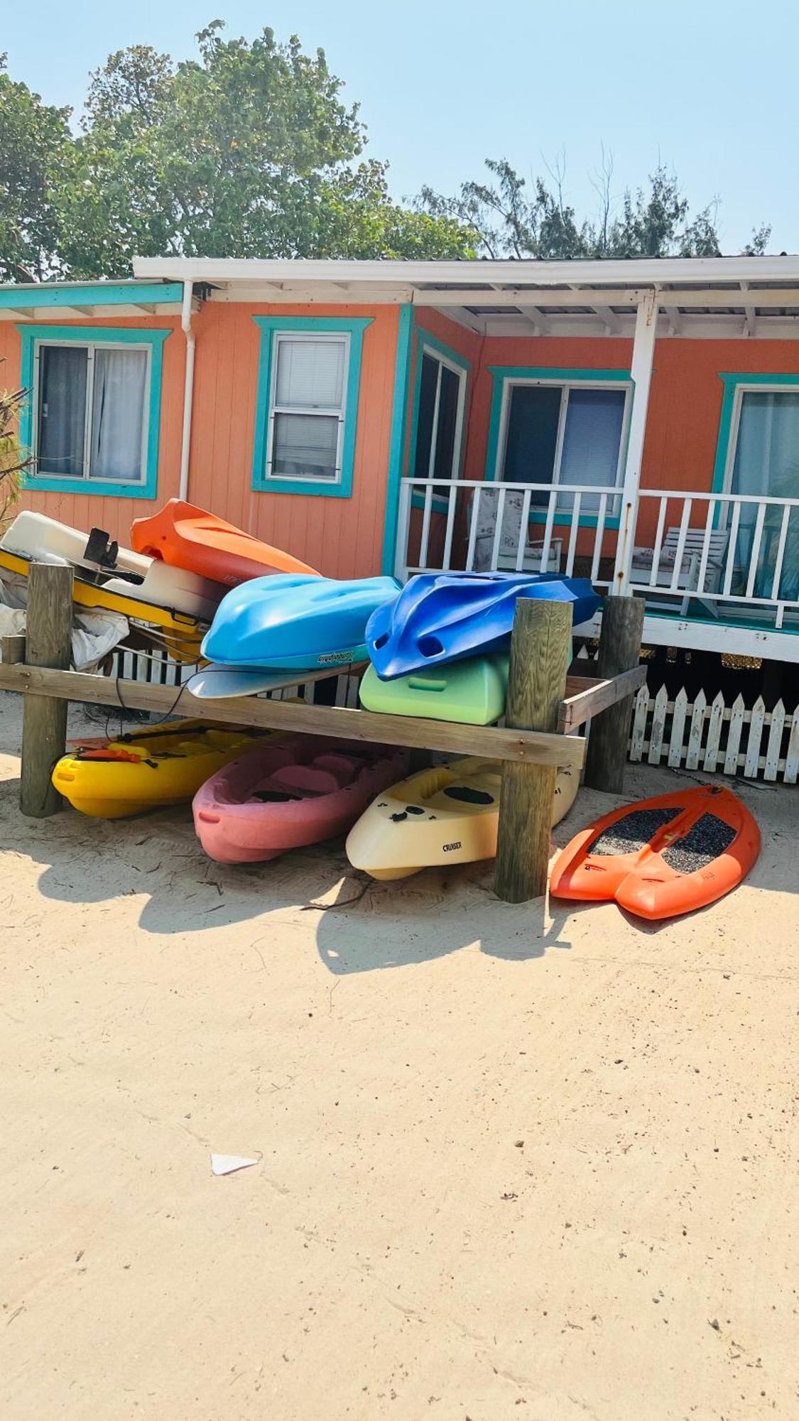 Coral Cove Inn Майя-Бич Экстерьер фото